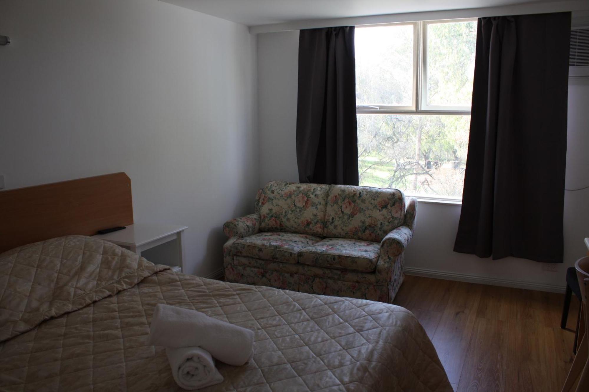 Coburg Motor Inn เมลเบิร์น ภายนอก รูปภาพ